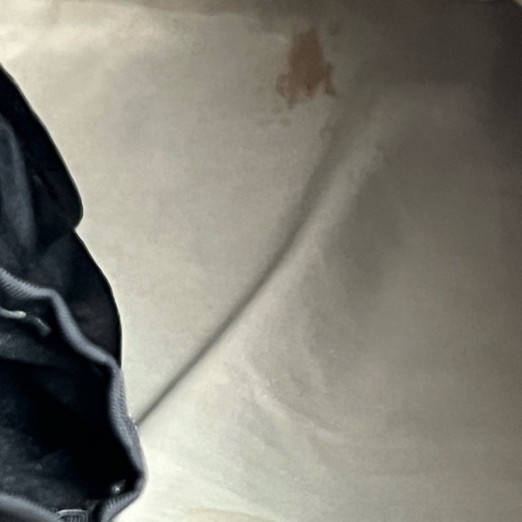 Lululemon Expandable Tote Black Bag - Picture 6 of 16